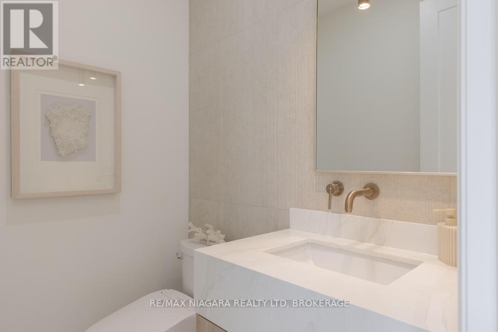7781 Secretariat Court, Niagara Falls, Ontario  L2H 3V3 - Photo 19 - X13477598