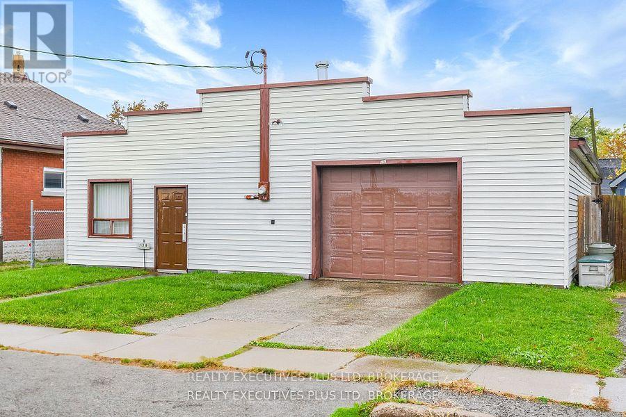 134 Frazer Street, Port Colborne, Ontario  L3K 1E5 - Photo 3 - X13477616