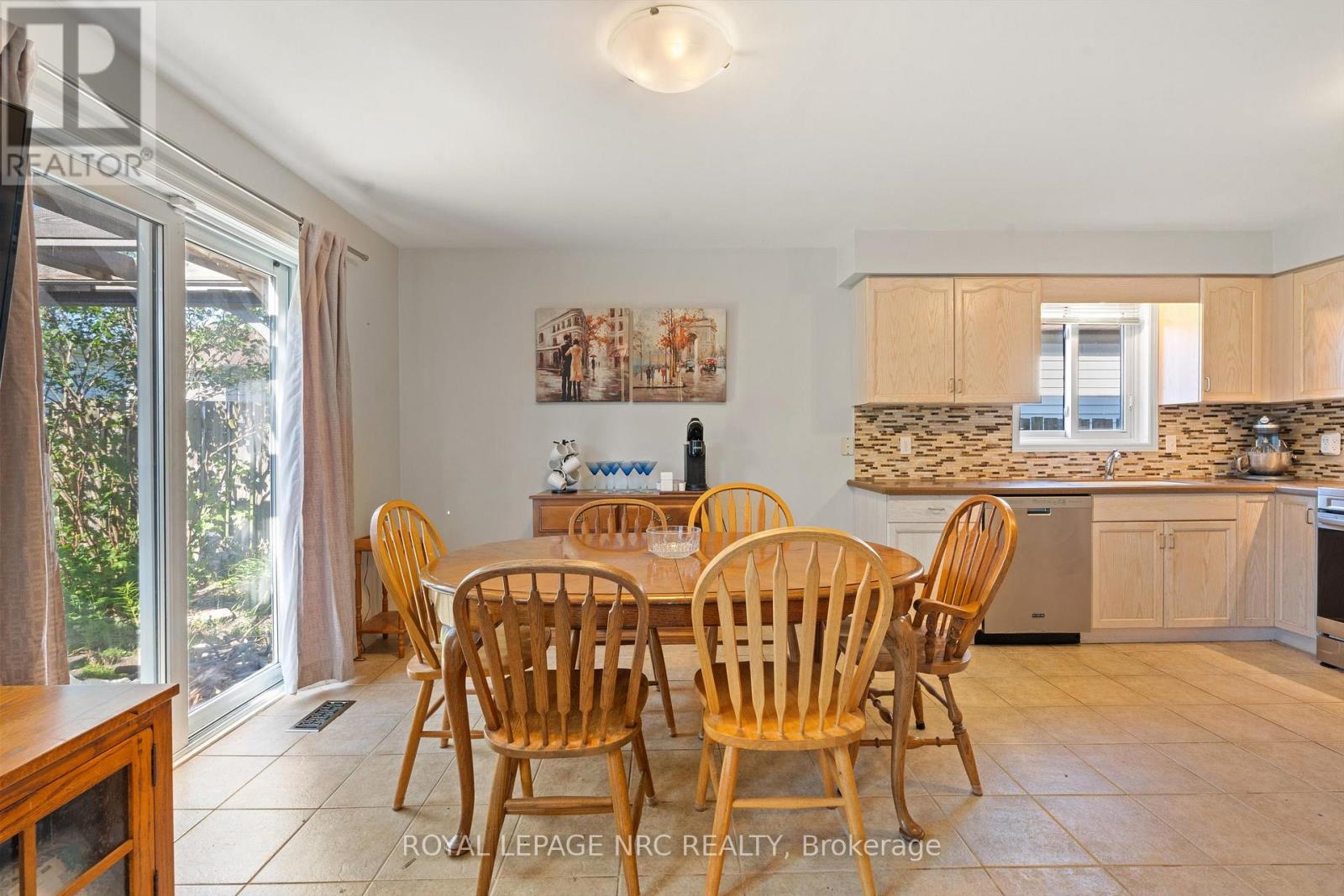 7722 Yvette Crescent, Niagara Falls, Ontario  L2H 3B6 - Photo 8 - X13477682
