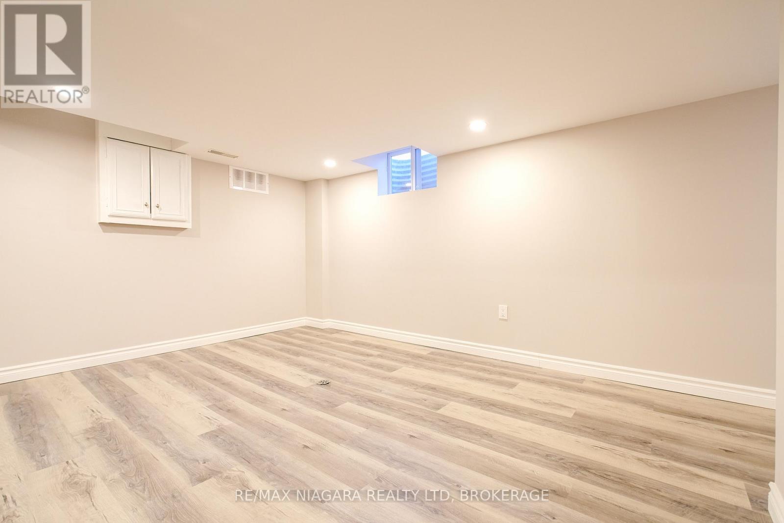 15 Old Oxford Road, St. Catharines, Ontario  L2M 2J7 - Photo 17 - X13477810
