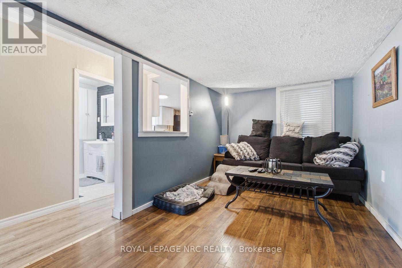29 Wellington Street, Port Colborne, Ontario  L3K 2J6 - Photo 4 - X13478194
