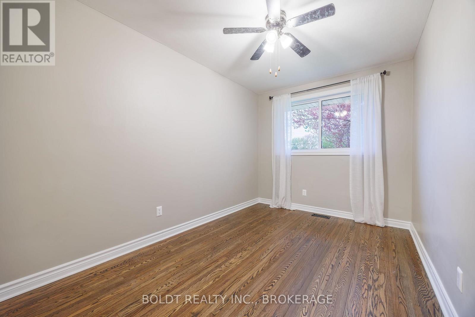 48 Nello Street, St. Catharines, Ontario  L2N 1G7 - Photo 12 - X13478204