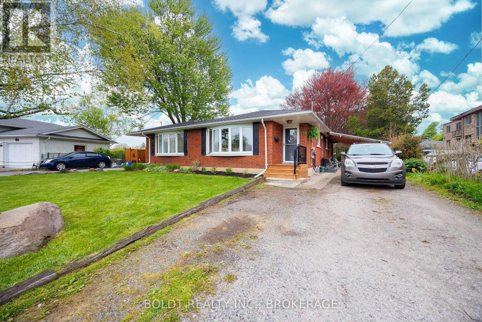 48 Nello Street, St. Catharines, Ontario  L2N 1G7 - Photo 3 - X13478204