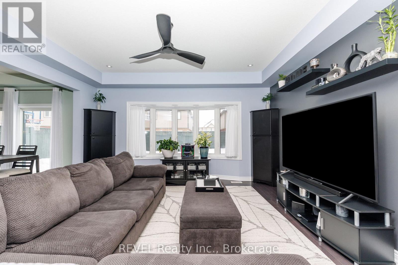 8 Elderberry Road, Thorold, Ontario  L2V 0E7 - Photo 18 - X13478474