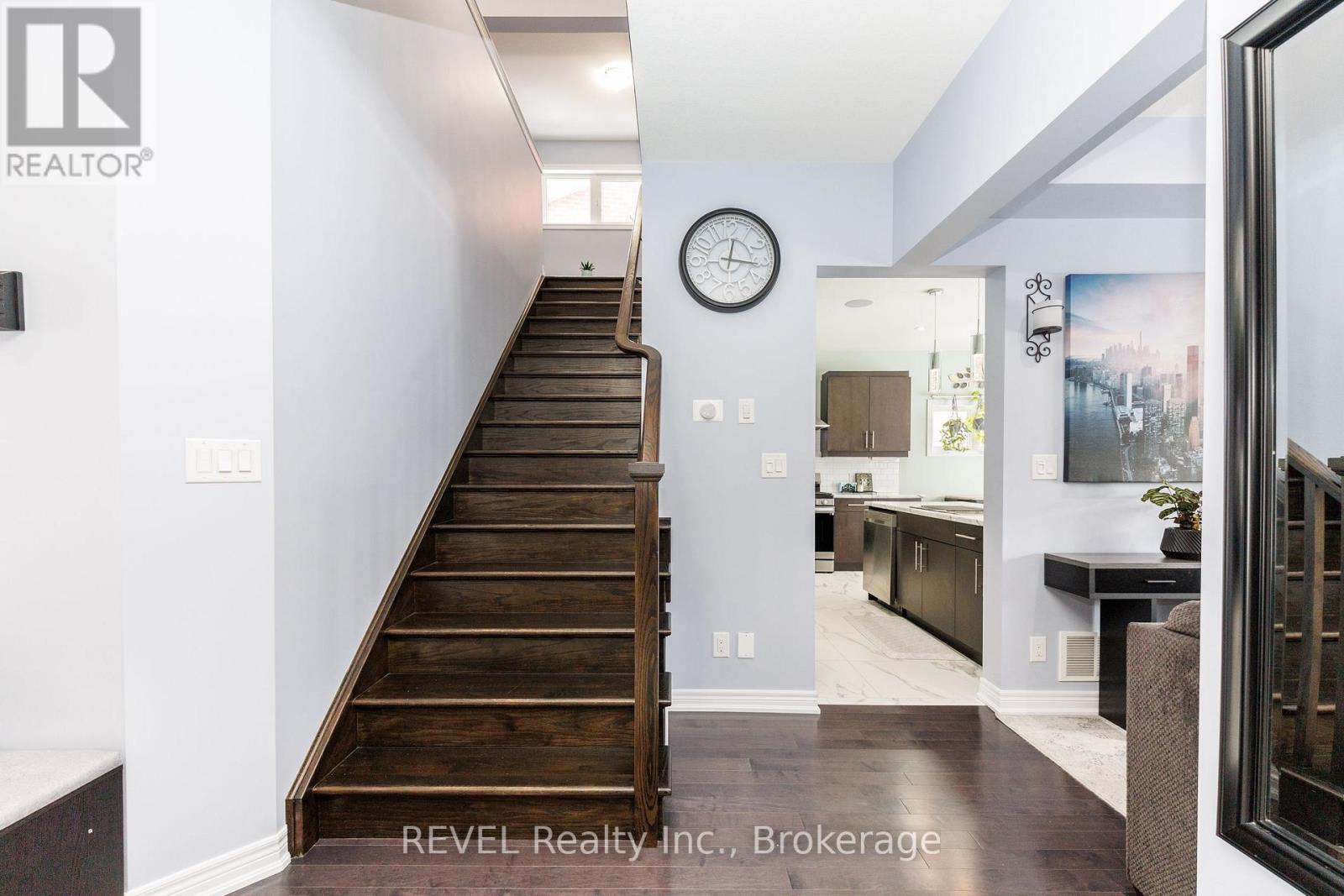 8 Elderberry Road, Thorold, Ontario  L2V 0E7 - Photo 29 - X13478474