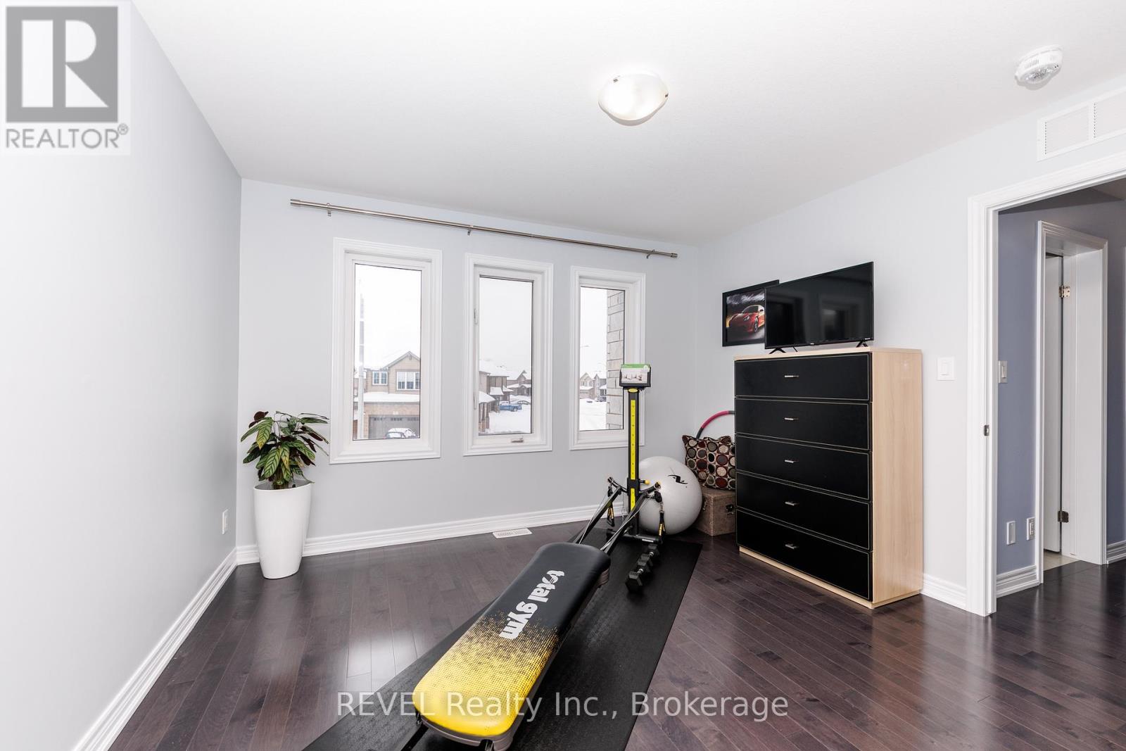 8 Elderberry Road, Thorold, Ontario  L2V 0E7 - Photo 44 - X13478474