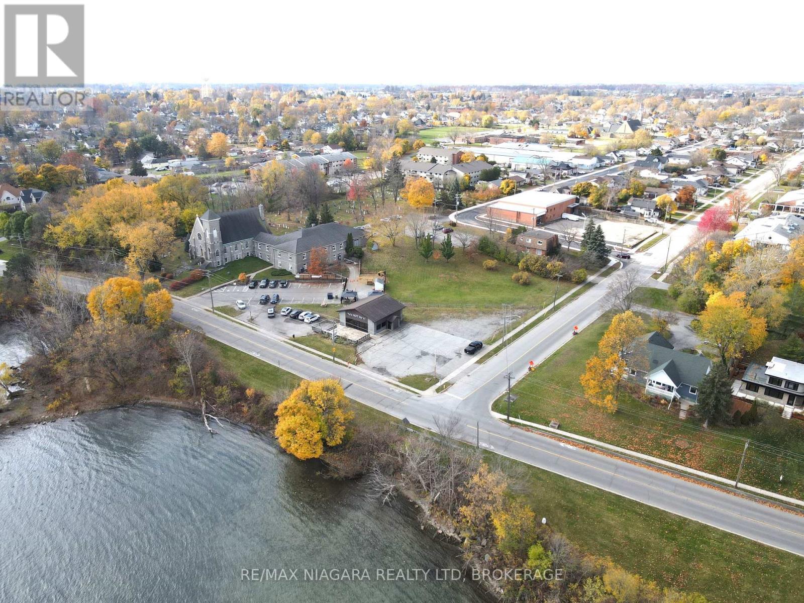 365 Niagara Boulevard, Fort Erie, Ontario  L2A 3H1 - Photo 4 - X13479076