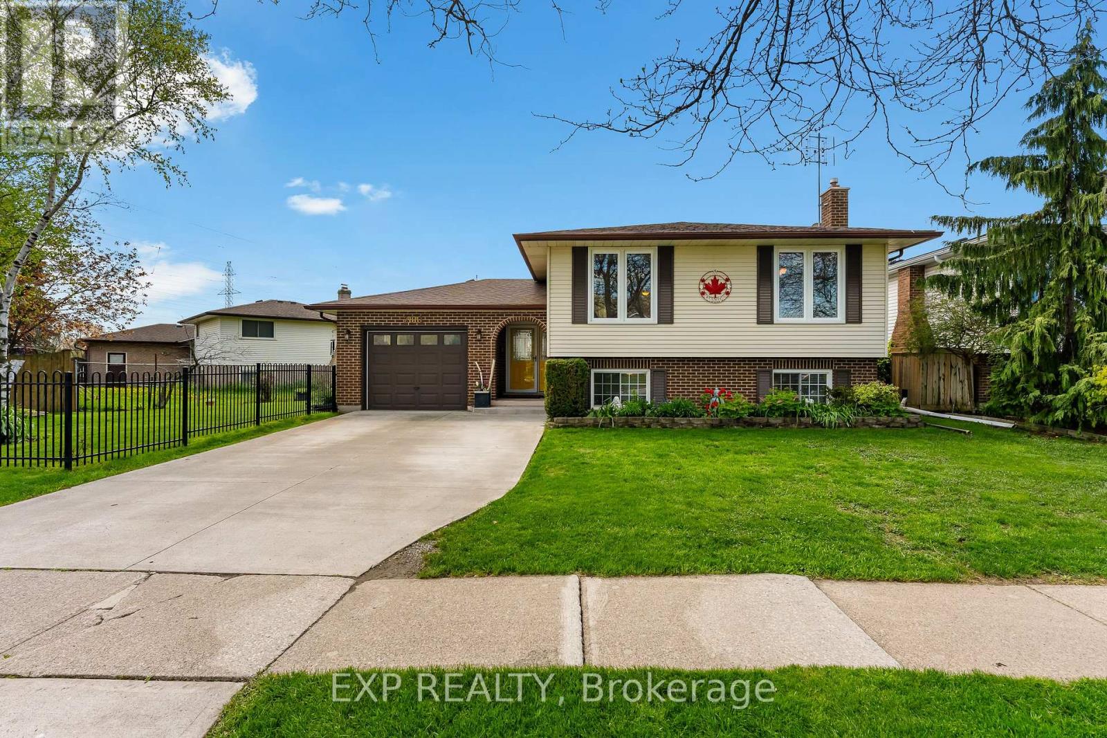 2881 OLDEN AVENUE, Niagara Falls, Ontario