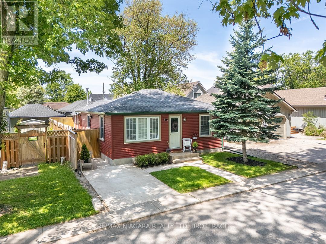 263 Maplewood Avenue, Fort Erie, Ontario  L0S 1B0 - Photo 2 - X13479770