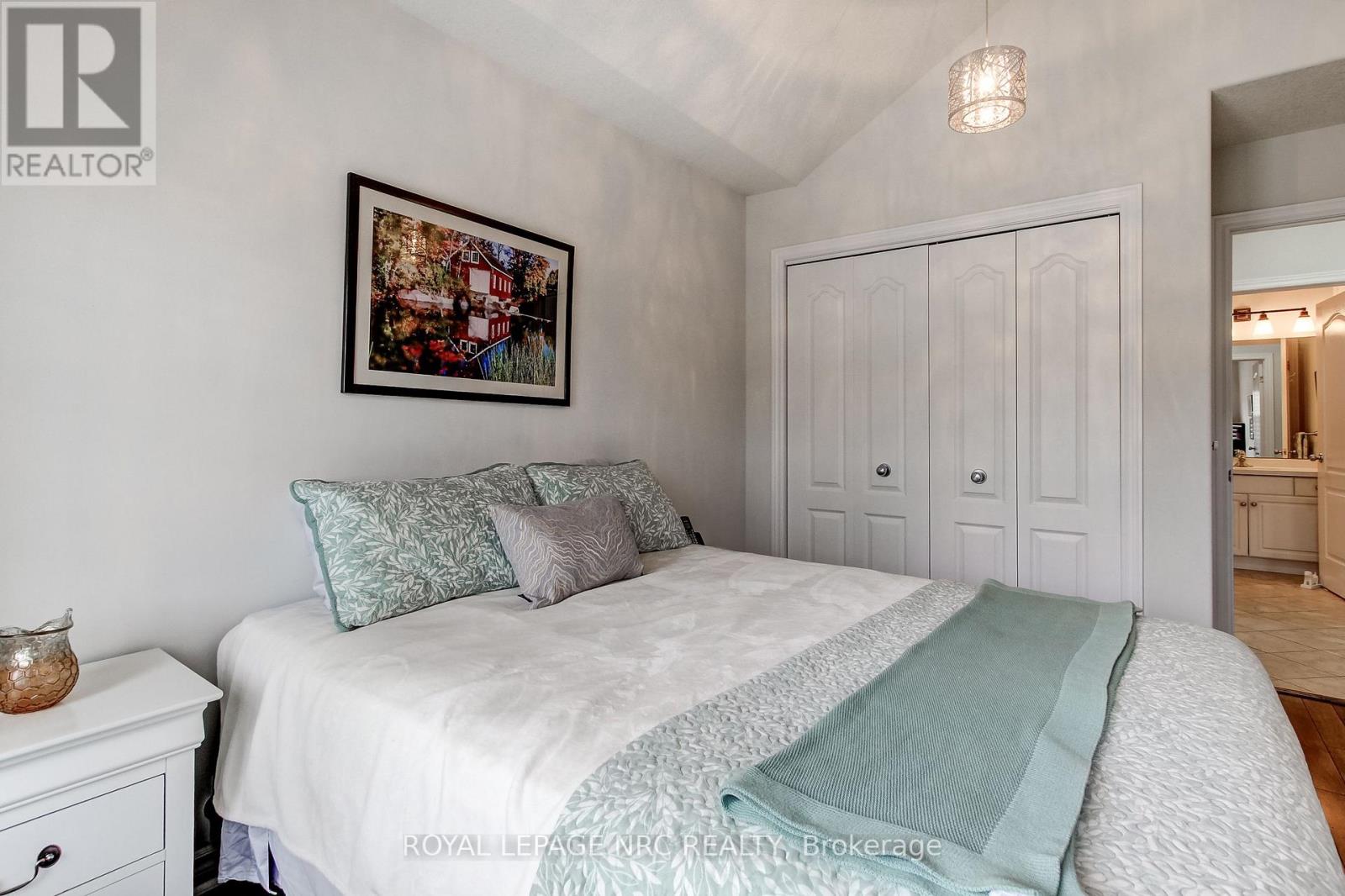 5 Rose Glen Crescent, Niagara-On-The-Lake, Ontario  L0S 1J0 - Photo 7 - X13480906