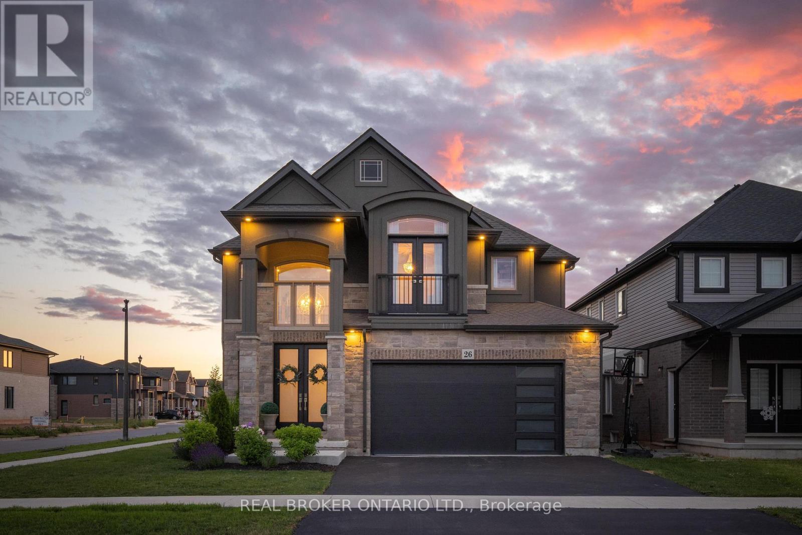 26 SWAN AVENUE, Pelham, Ontario