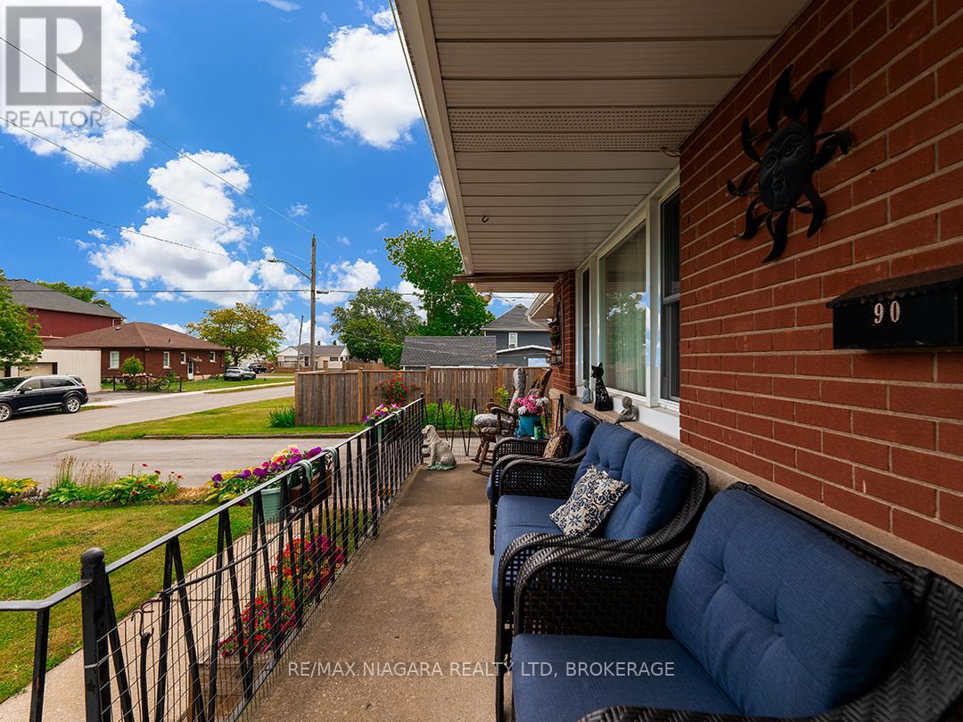90 John Street, Port Colborne, Ontario  L3K 1R2 - Photo 4 - X13481530