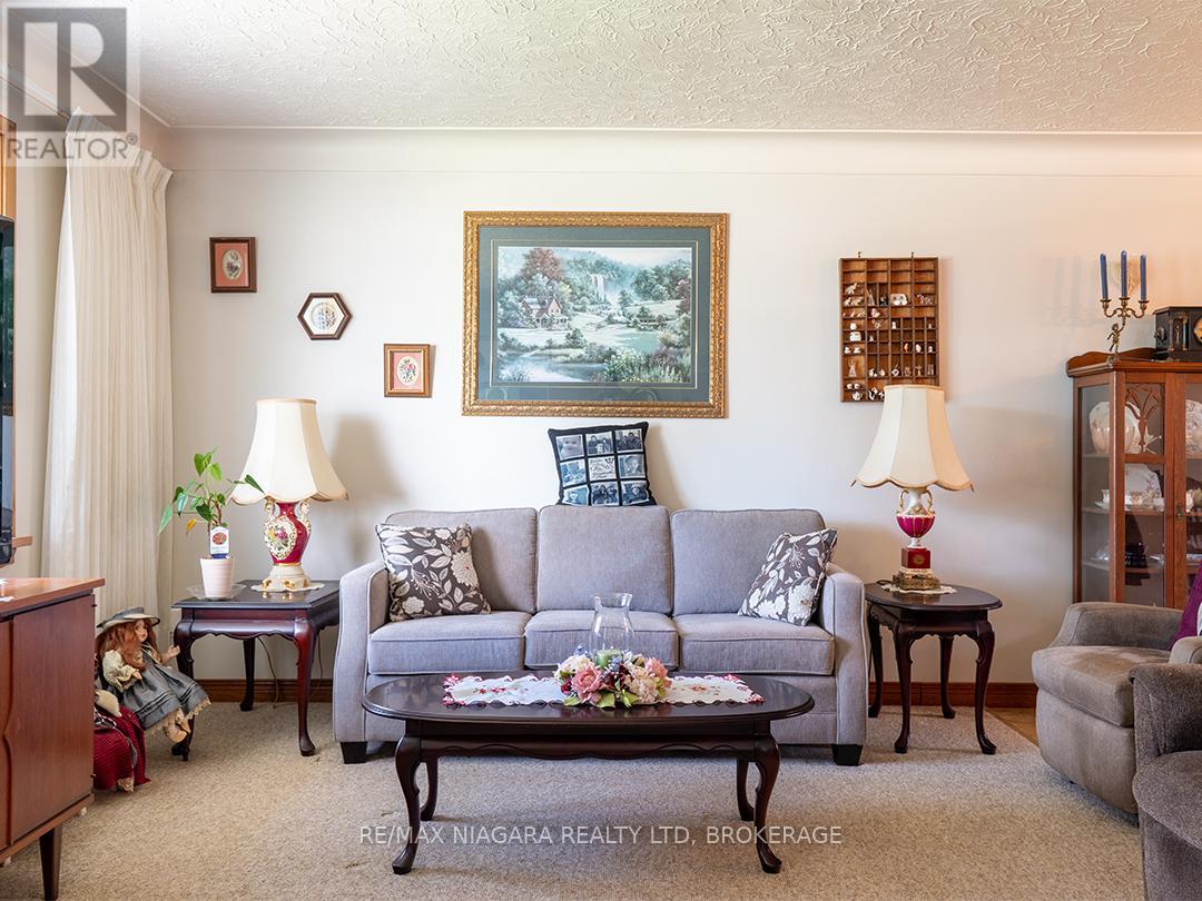 90 John Street, Port Colborne, Ontario  L3K 1R2 - Photo 8 - X13481530