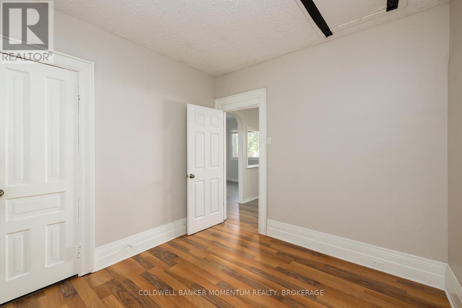 4319 Seneca Street, Niagara Falls, Ontario  L2E 1G5 - Photo 15 - X13481760