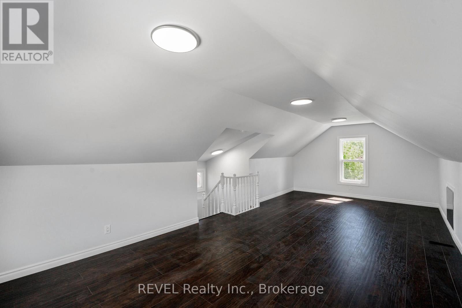 4830 Fourth Avenue, Niagara Falls, Ontario  L2E 4P1 - Photo 14 - X13482176