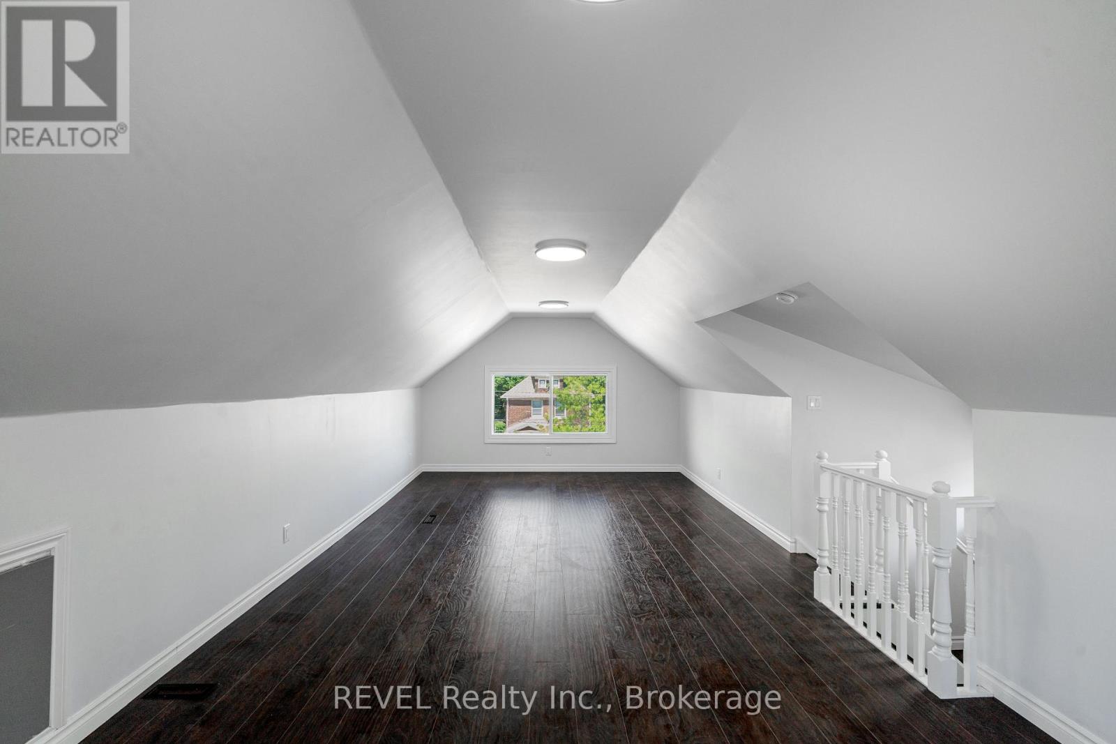 4830 Fourth Avenue, Niagara Falls, Ontario  L2E 4P1 - Photo 15 - X13482176
