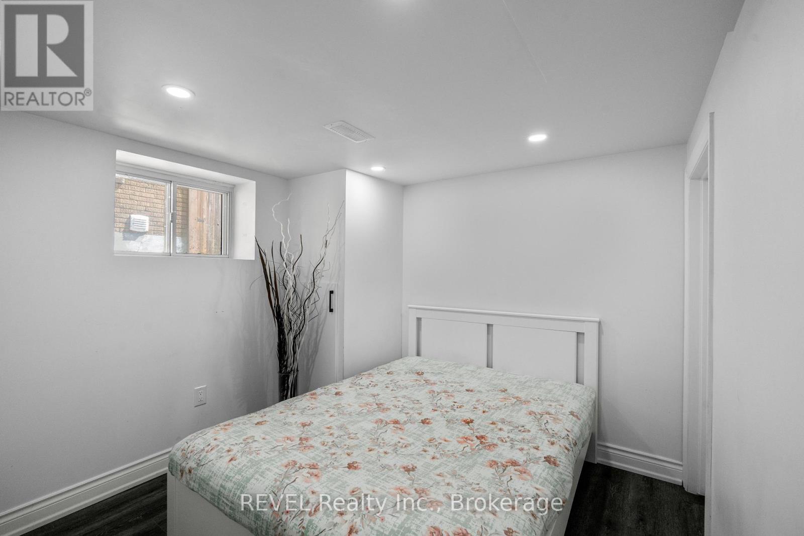 4830 Fourth Avenue, Niagara Falls, Ontario  L2E 4P1 - Photo 20 - X13482176