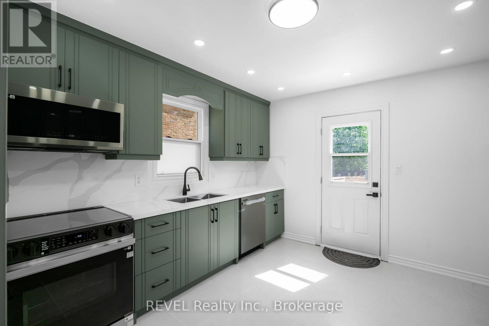 4830 Fourth Avenue, Niagara Falls, Ontario  L2E 4P1 - Photo 6 - X13482176