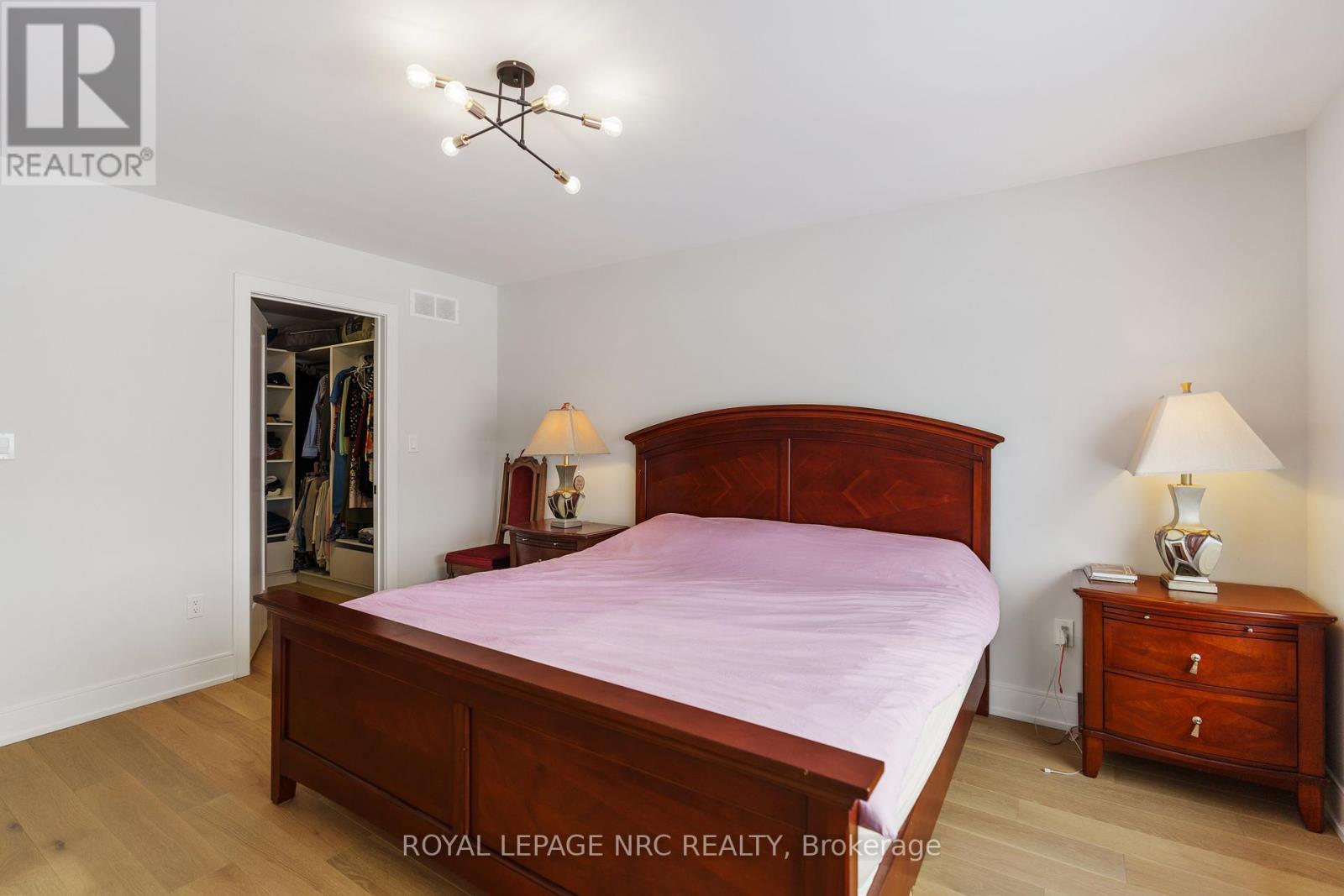7384 Splendour Drive, Niagara Falls, Ontario  L2H 3V8 - Photo 13 - X13482710