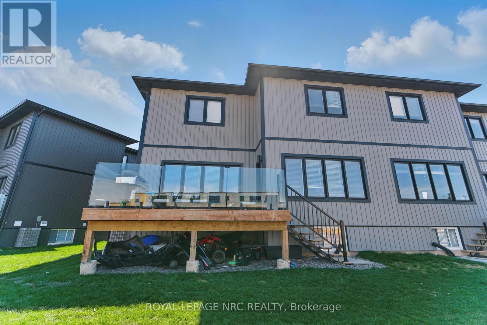 7386 Splendour Drive, Niagara Falls, Ontario  L2H 3V8 - Photo 29 - X13482720