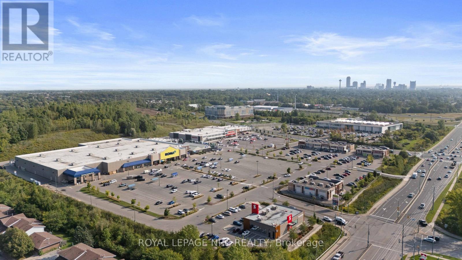 7386 Splendour Drive, Niagara Falls, Ontario  L2H 3V8 - Photo 32 - X13482720