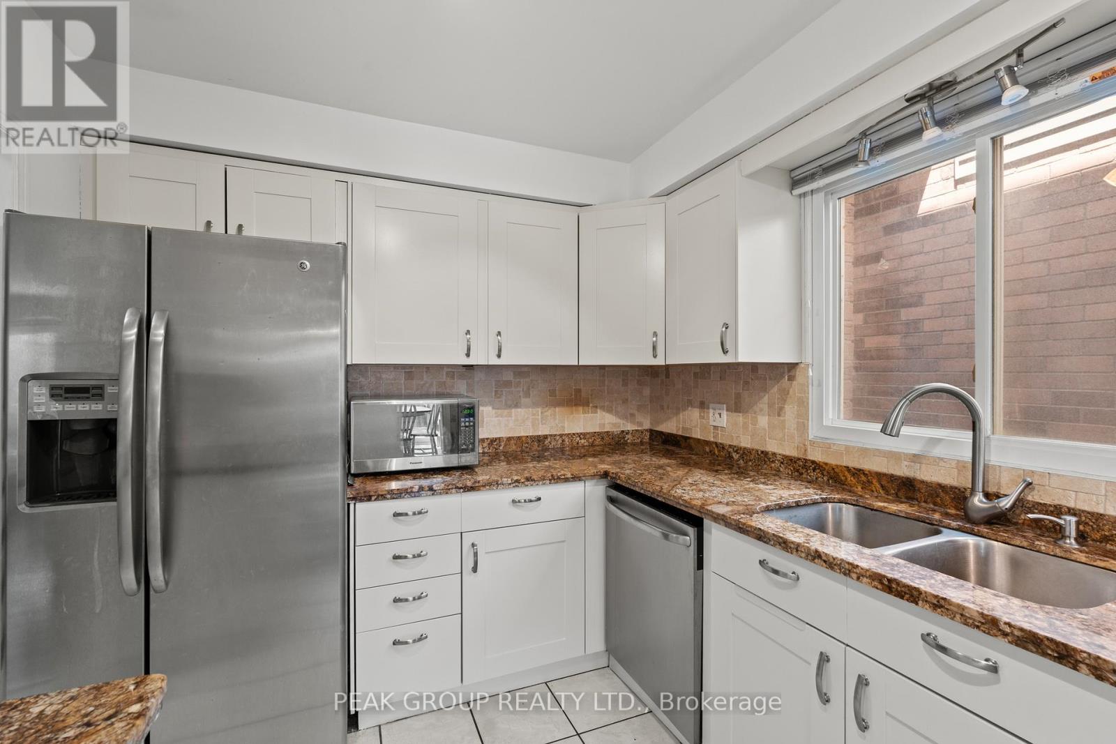 18 Sandra Crescent, Grimsby, Ontario  L3M 4Z1 - Photo 14 - X13482742