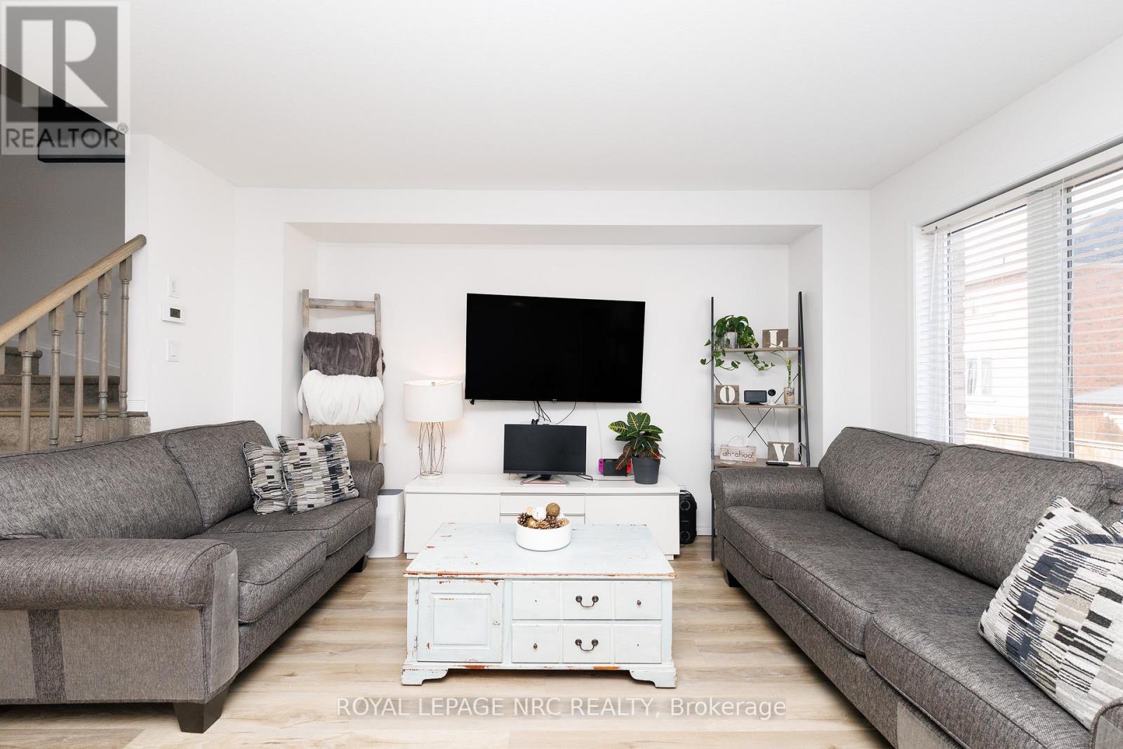 7794 White Pine Crescent, Niagara Falls, Ontario  L2H 3R4 - Photo 11 - X13482940