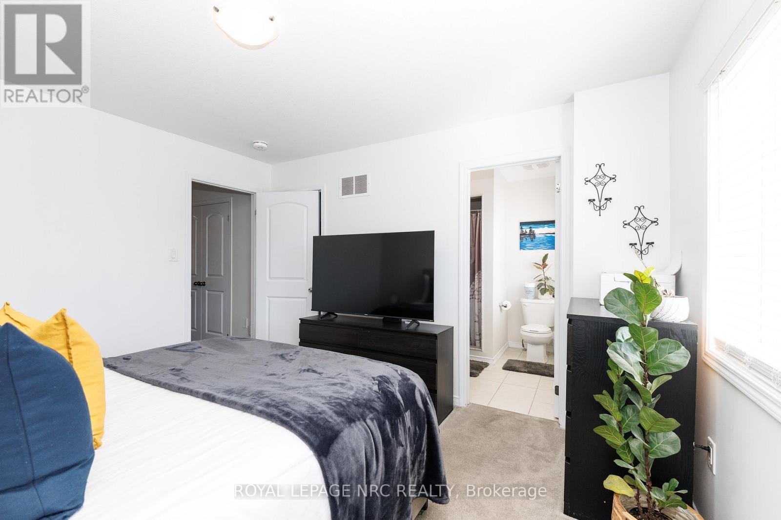 7794 White Pine Crescent, Niagara Falls, Ontario  L2H 3R4 - Photo 17 - X13482940