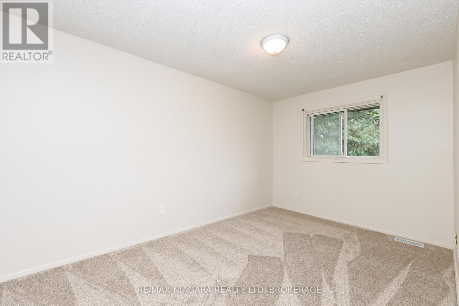37 - 302 Vine Street, St. Catharines, Ontario  L2M 7M6 - Photo 19 - X13482954