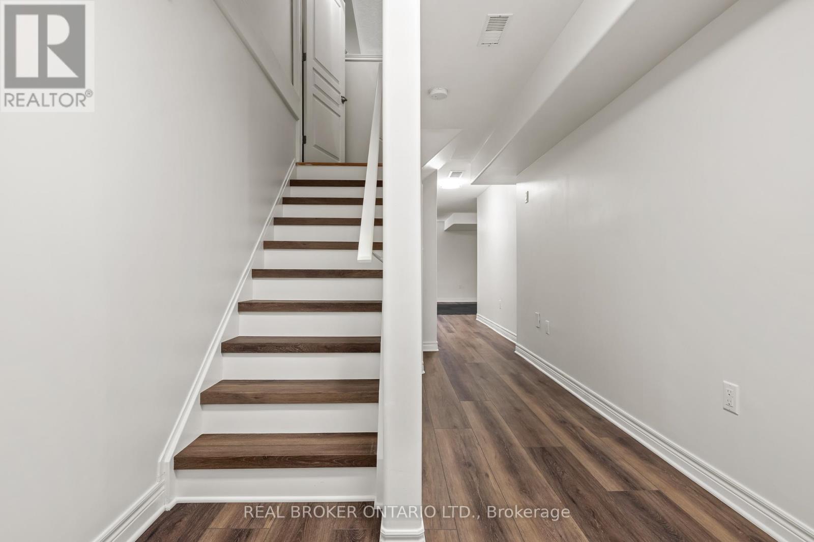 138 Edenrock Drive, Hamilton, Ontario  L8E 0G8 - Photo 22 - X13483024