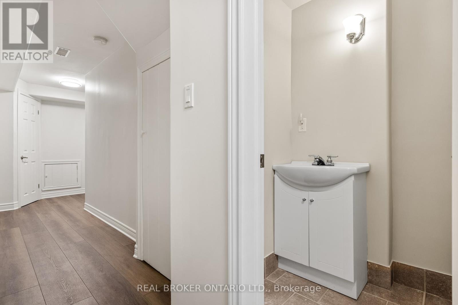 138 Edenrock Drive, Hamilton, Ontario  L8E 0G8 - Photo 23 - X13483024