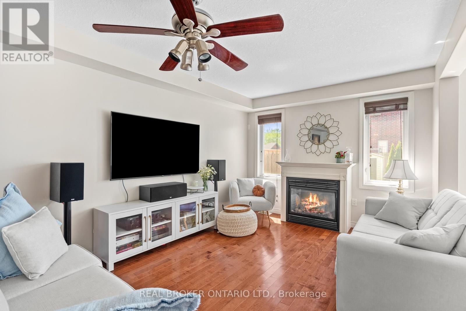 138 Edenrock Drive, Hamilton, Ontario  L8E 0G8 - Photo 7 - X13483024
