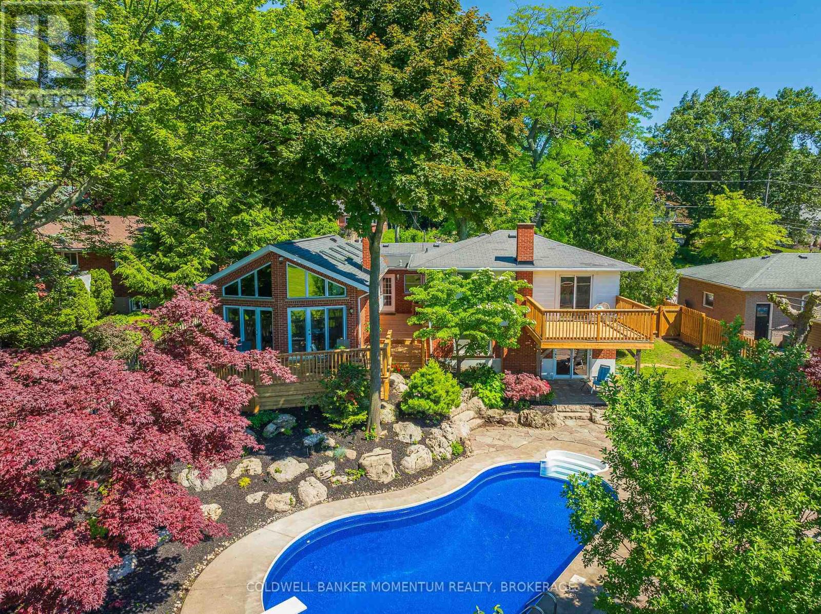 18 PANCAKE LANE, Pelham, Ontario