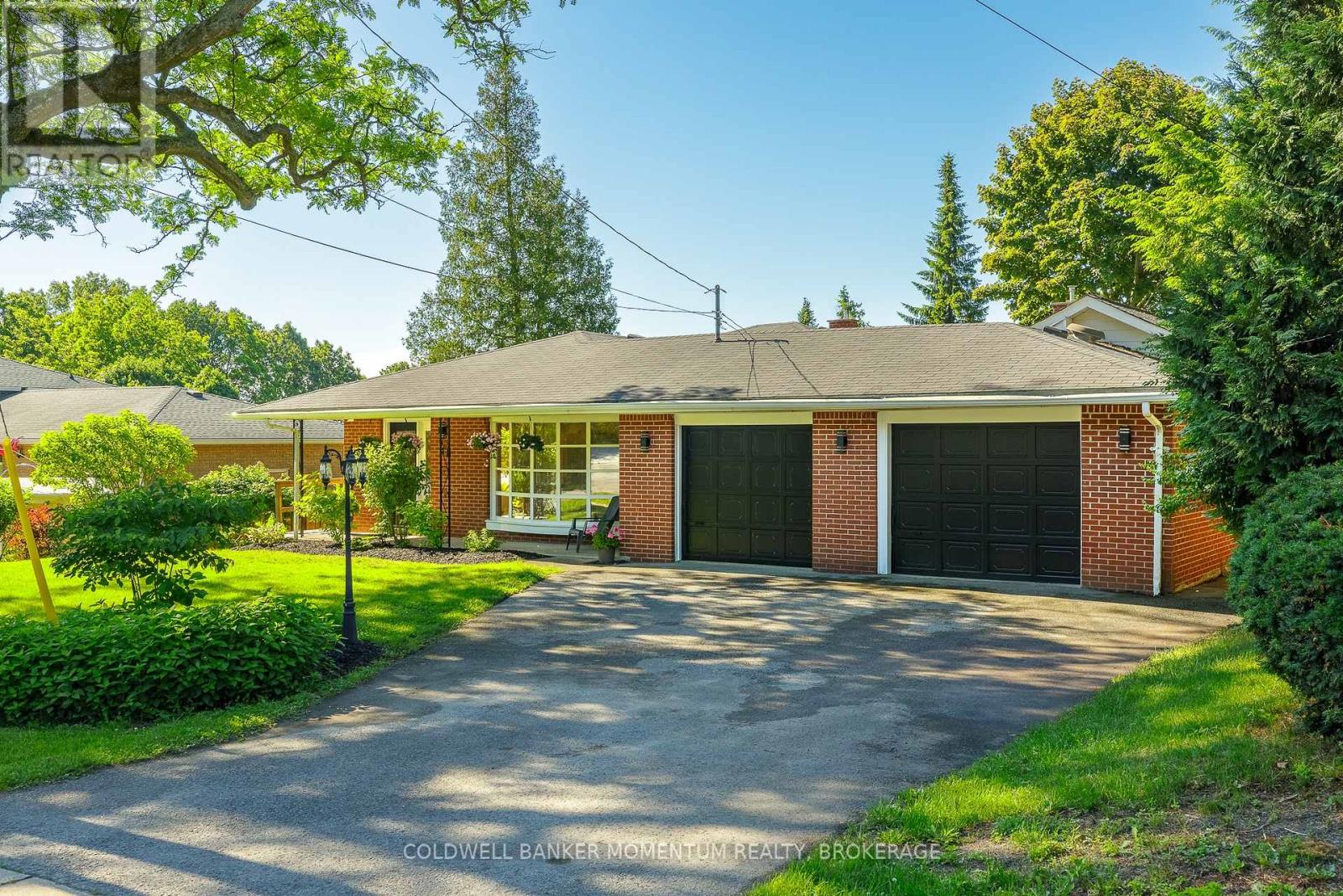 18 Pancake Lane, Pelham, Ontario  L3E 0V3 - Photo 3 - X13483912