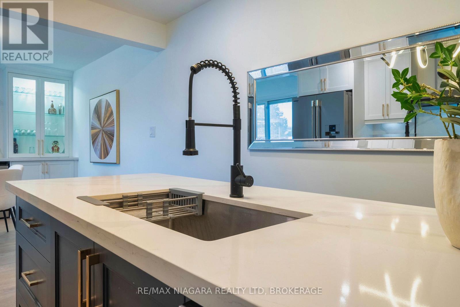 33 West Farmington Drive, St. Catharines, Ontario  L2S 3S3 - Photo 18 - X13484886