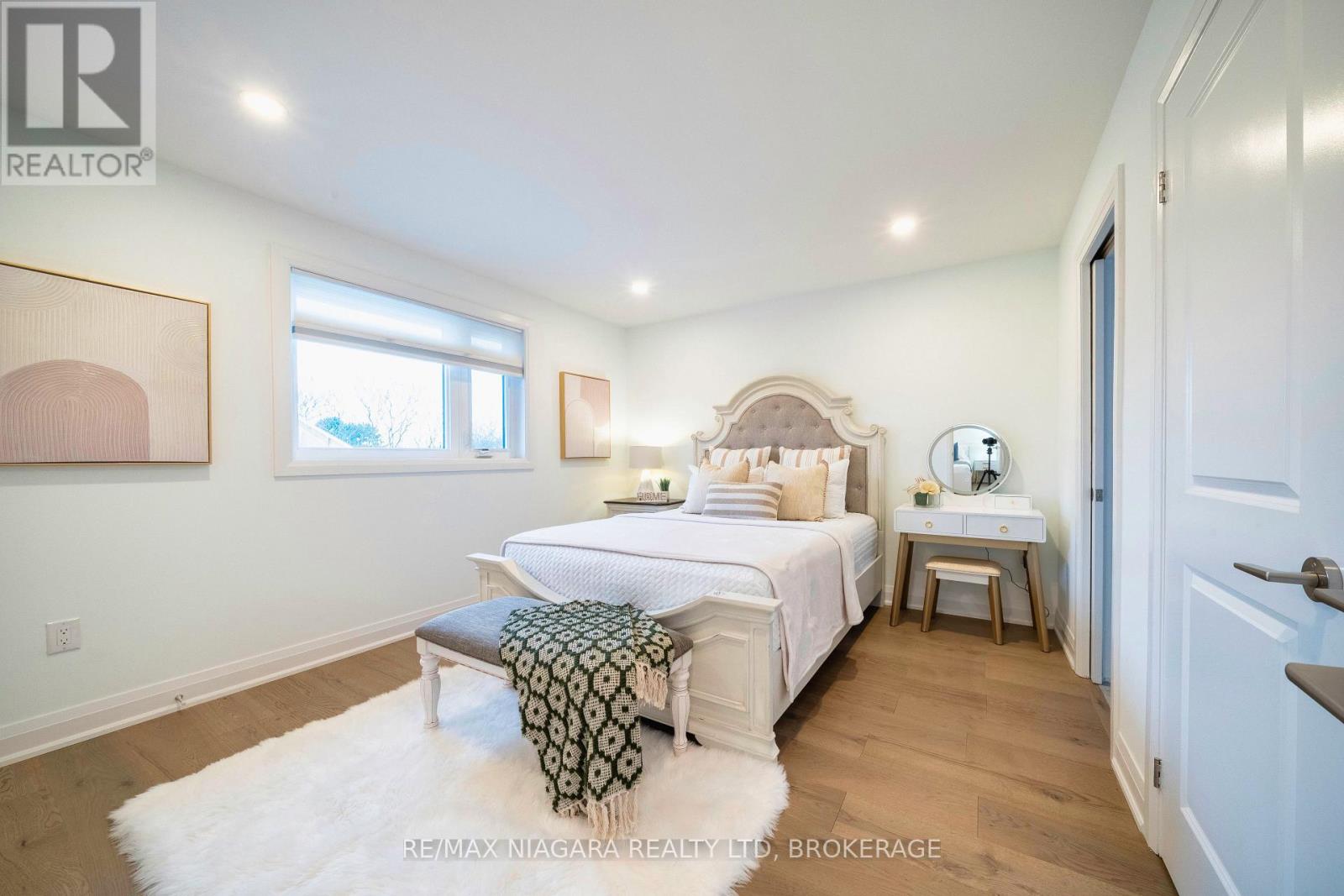 33 West Farmington Drive, St. Catharines, Ontario  L2S 3S3 - Photo 24 - X13484886