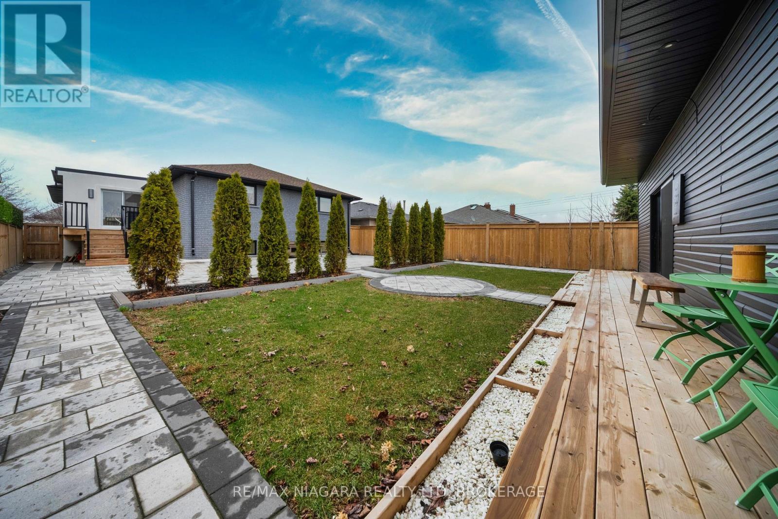 33 West Farmington Drive, St. Catharines, Ontario  L2S 3S3 - Photo 38 - X13484886