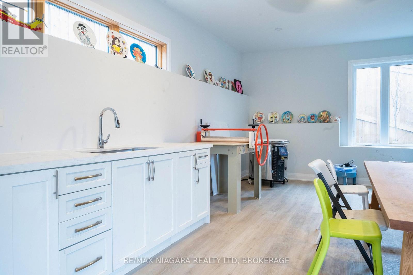 33 West Farmington Drive, St. Catharines, Ontario  L2S 3S3 - Photo 44 - X13484886