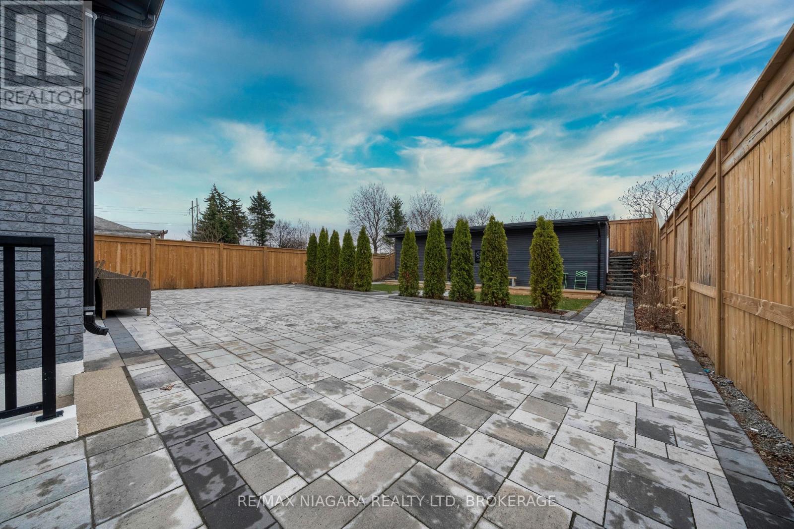 33 West Farmington Drive, St. Catharines, Ontario  L2S 3S3 - Photo 47 - X13484886