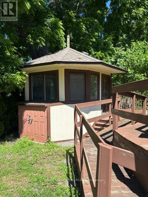 15 Rodman Street, St. Catharines, Ontario  L2R 5C9 - Photo 3 - X13485502