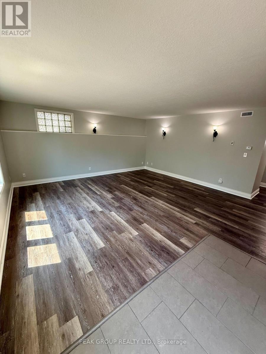 Unit 2 - 10 Carnegie Lane, Grimsby, Ontario  L3M 1Y1 - Photo 6 - X13486168