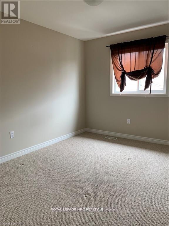 6394 Shapton Crescent, Niagara Falls, Ontario  L2H 0L8 - Photo 10 - X13486536