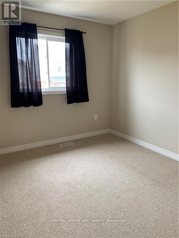 6394 Shapton Crescent, Niagara Falls, Ontario  L2H 0L8 - Photo 11 - X13486536