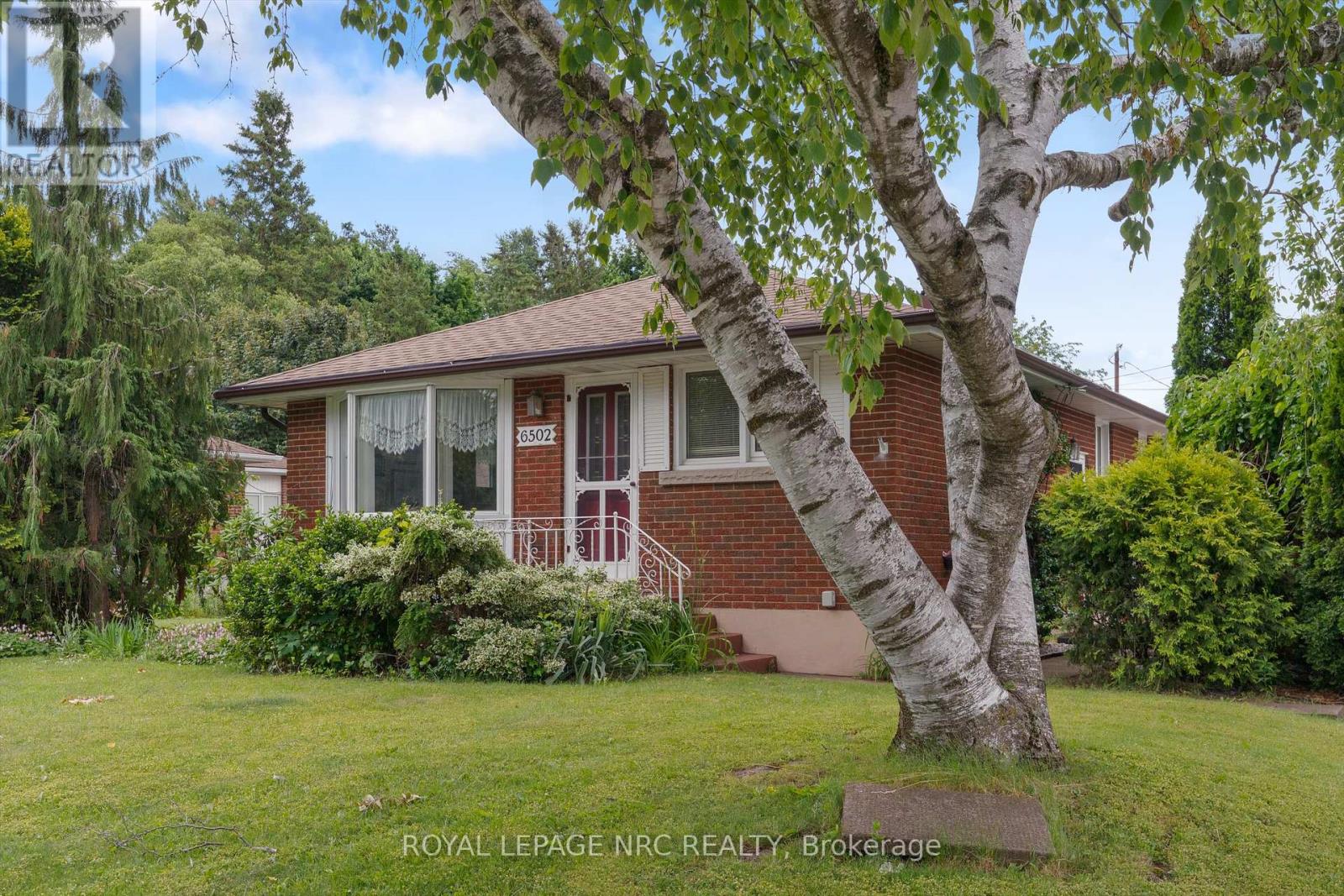 6502 BROCK STREET, Niagara Falls, Ontario