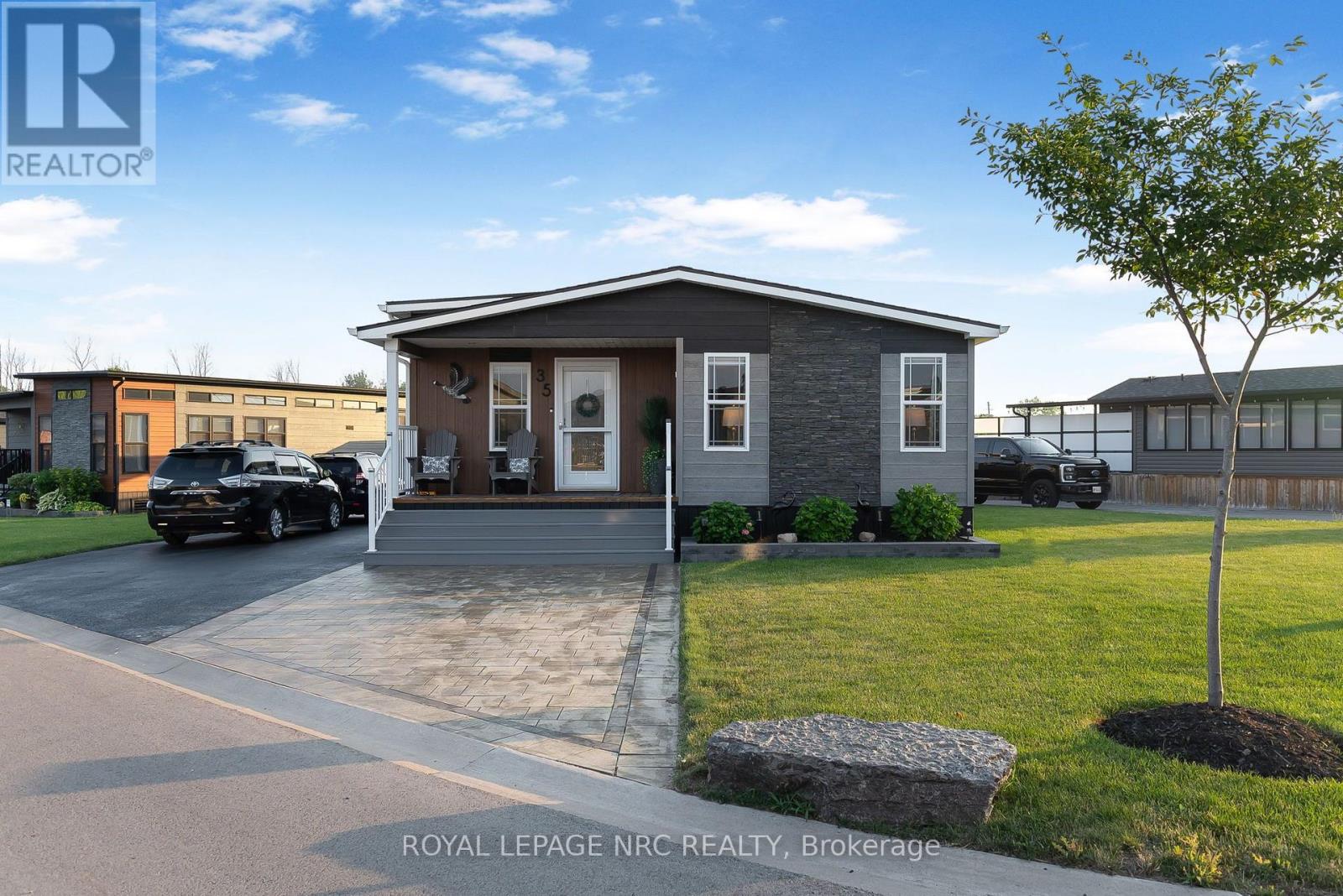 35 QUARRY MEADOWS, Port Colborne, Ontario