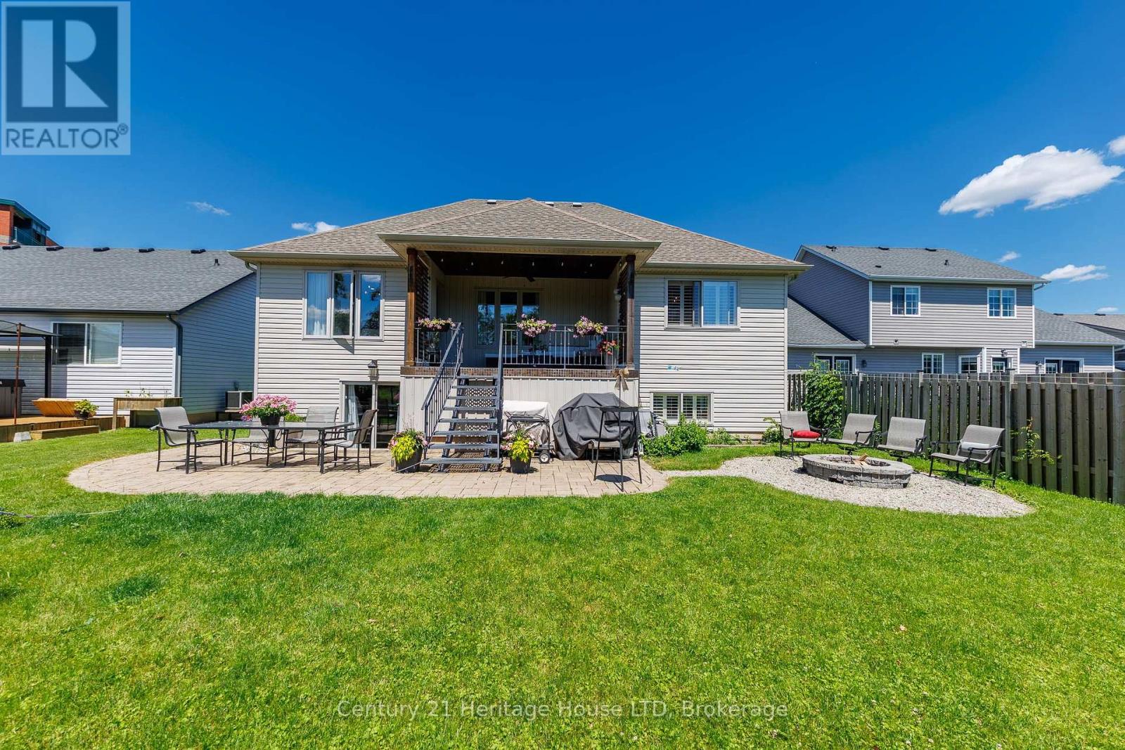 741 Nancy Road, Fort Erie, Ontario  L2A 6P8 - Photo 2 - X13487160