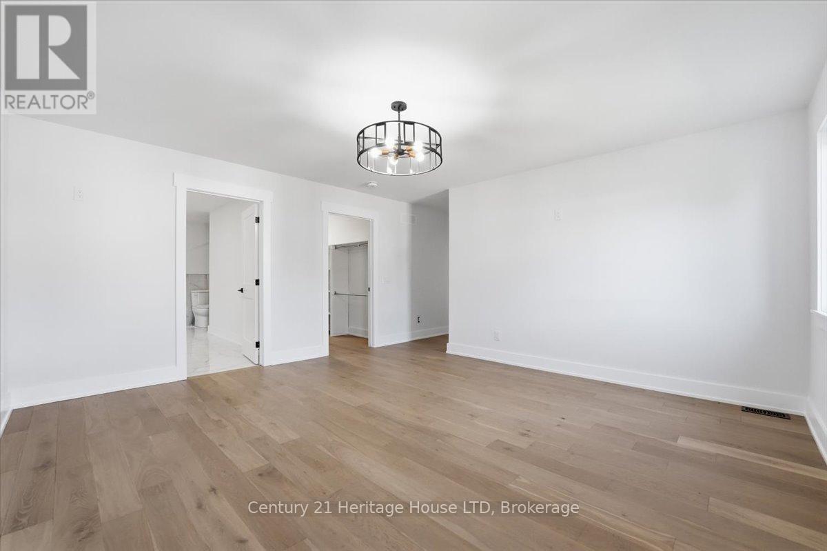 2476 Colangelo Drive, Niagara Falls, Ontario  L2J 0A1 - Photo 33 - X13487506