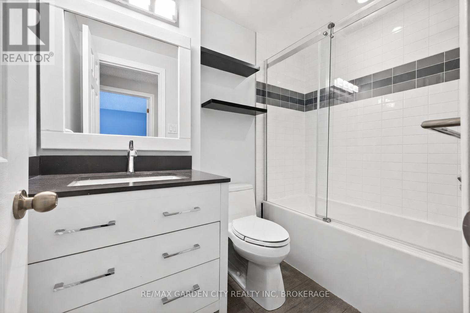8 - 3008 Palmer Drive, Burlington, Ontario  L7M 1L2 - Photo 17 - W13489412