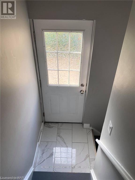 Lower - 17 Mellenby Street, Hamilton, Ontario  L8J 1E6 - Photo 2 - X13488288