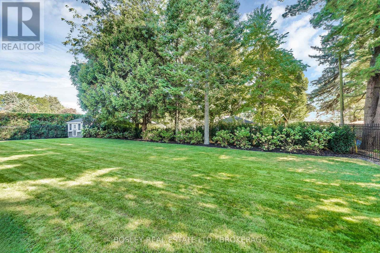 94 Terrence Park Drive, Hamilton, Ontario  L9G 1C2 - Photo 45 - X13488496